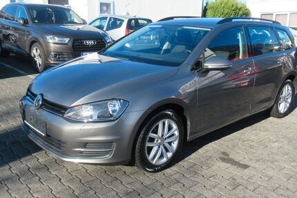 VW Golf 147.650 km 10.500 € Hennef 53773