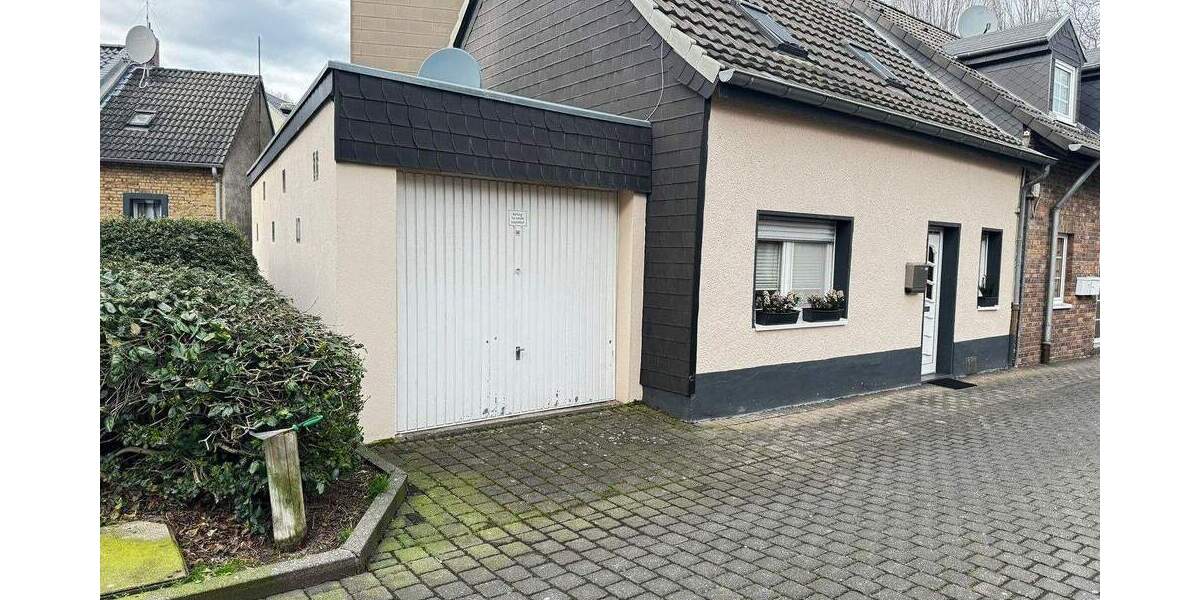 Einfamilienhaus Frechen - 3 Zimmer, 75 m&sup2;, 1.150&euro; | Angebot:24746961