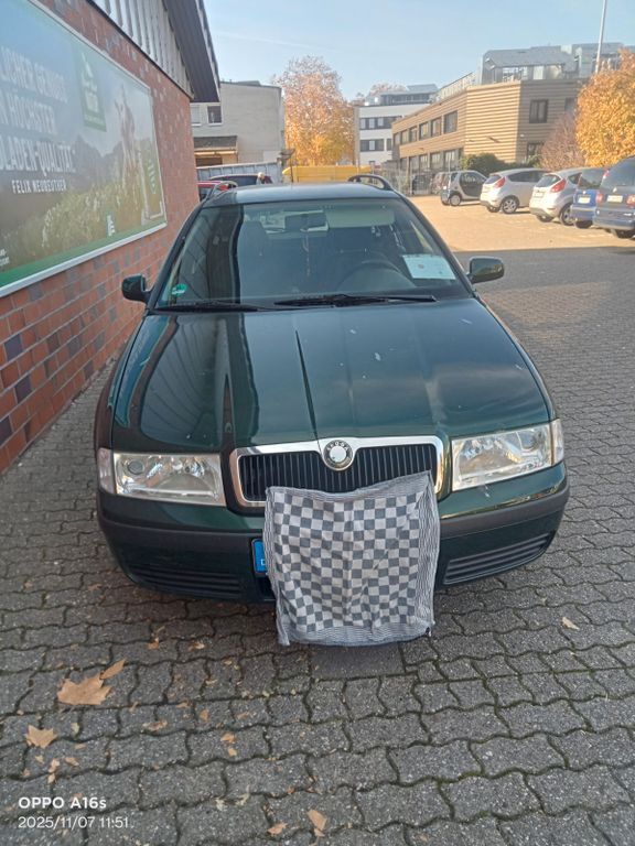 Skoda Octavia 293.000 km 800 € Köln Nippes 50733