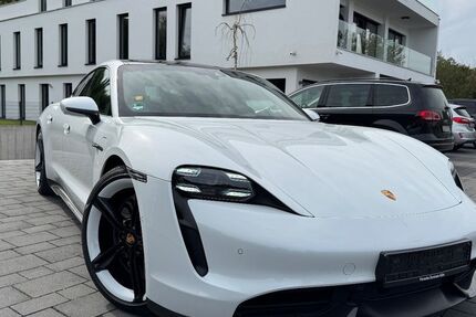 Porsche Taycan 79.000 km 80.890 &euro; Köln 51105