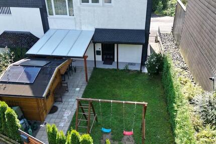 Gepflegtes Einfamilienhaus mit Sauna, Terrasse & Weitblick