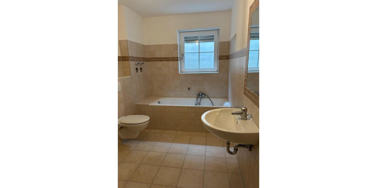 Etagenwohnung Much - 2 Zimmer, 71 m&sup2;, 909&euro; | Angebot:26197499