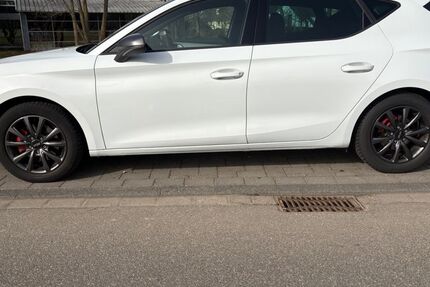 Seat Leon 69.999 km 19.750 &euro; Rheinbach 53359