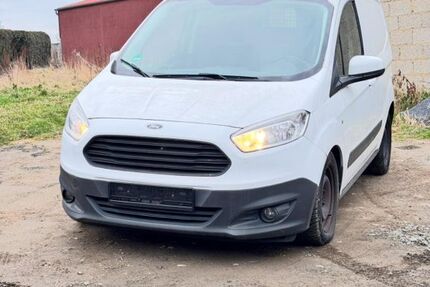 Ford Transit Courier 113.000 km 5.500 &euro; Rheinbach 53359