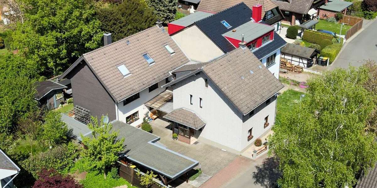 Haus zum Kaufen in Wachtberg Ließem 598.000 € 250 m² 13 zimmer