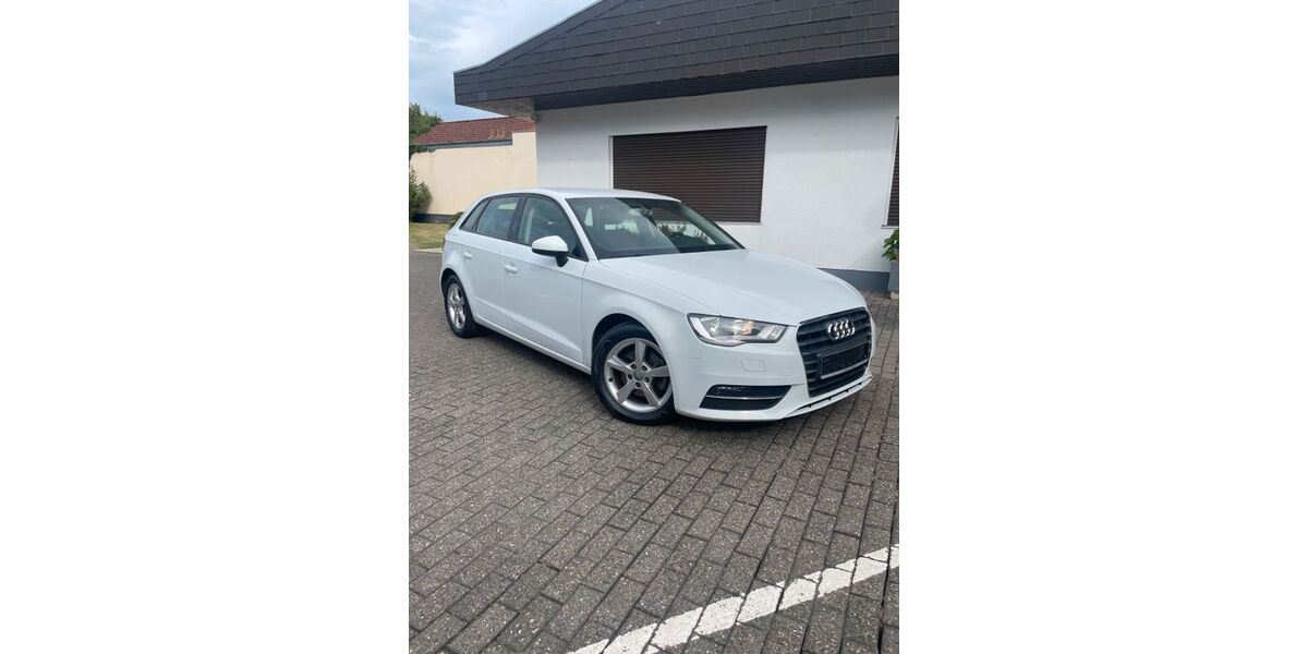 Audi A3 89.200 km 14.200 &euro; Meckenheim 53340