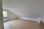Dachgeschoßwohnung Neunkirchen-Seelscheid Seelscheid - 2 Zimmer, 78 m&sup2;, 650&euro; | Angebot:26462877