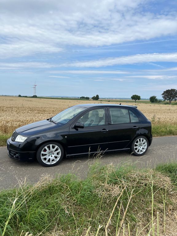 Skoda Fabia 284.000 km 5.150 € Weilerswist 53919