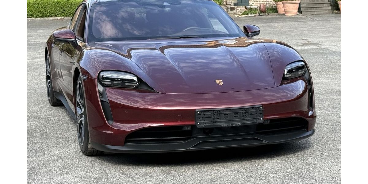 Porsche Taycan 19.970 km 69.790 &euro; Frechen (bei Köln) 50226