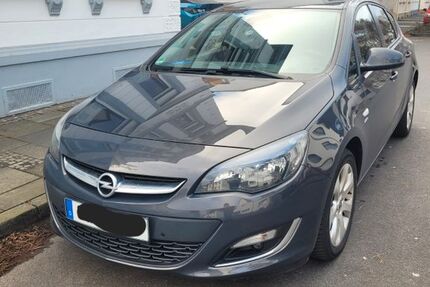 Opel Astra 124.500 km 7.199 &euro; Siegburg 52721