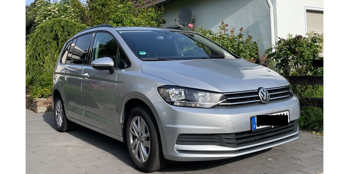 VW Touran 88.388 km 20.900 &euro; Rheinbach 53359