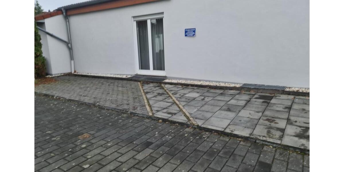 Bungalow Bonn Hardtberg - 4 Zimmer, 165 m&sup2;, 2.145&euro; | Angebot:24817351