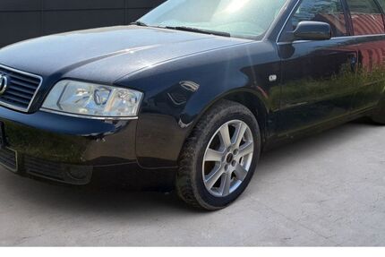 Audi A6 306.000 km 2.780 &euro; Wesseling 50389