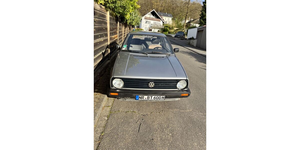 VW Golf 78.859 km 2.800 &euro; Rheinbreitbach 53619