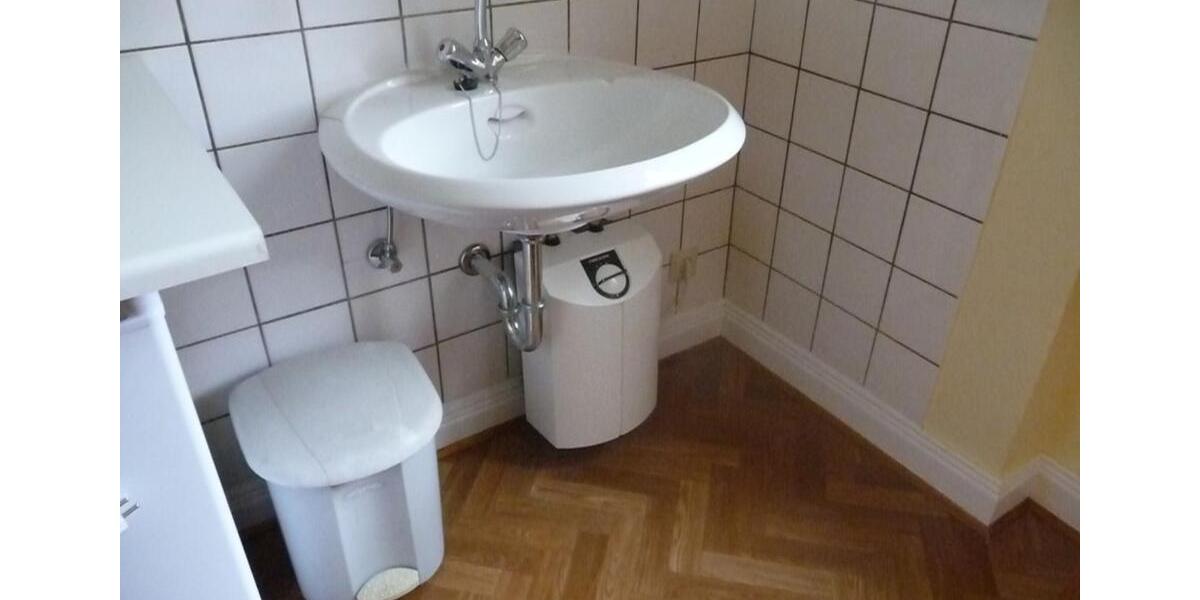 Etagenwohnung Bonn Poppelsdorf - 1 Zimmer, 19 m&sup2;, 325&euro; | Angebot:25855861