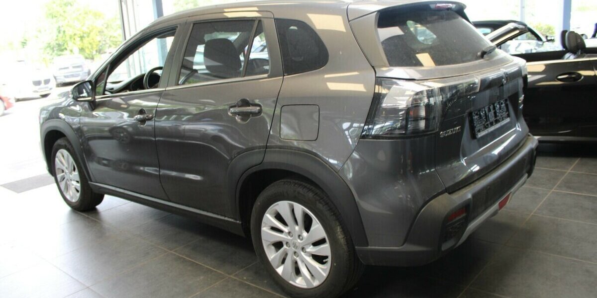 Suzuki S-Cross 1.4 Boosterjet Mild Hybrid Comfort 25.829 km 22.980 &euro; Euskirchen 53881
