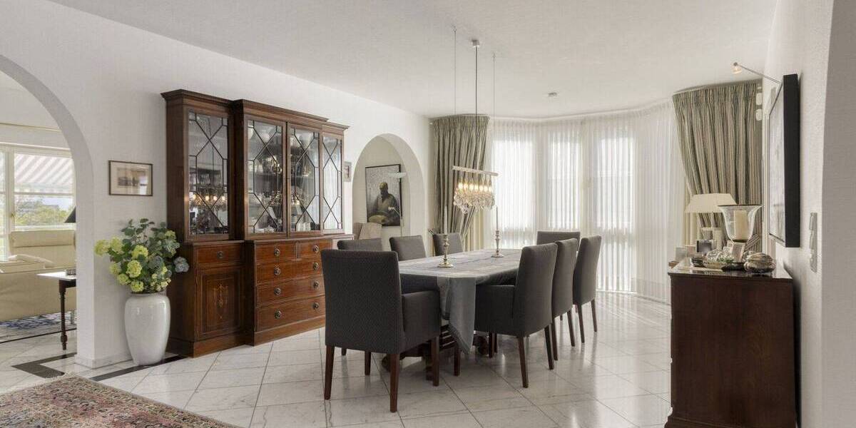 Einfamilienhaus Brühl - 7 Zimmer, 290 m&sup2;, 1.800.000&euro; | Angebot:26608920
