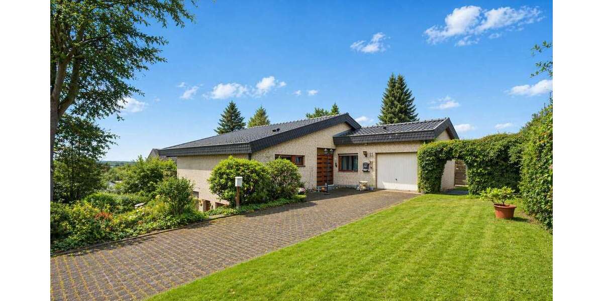 Einfamilienhaus Siegburg - 4 Zimmer, 184 m&sup2;, 699.000&euro; | Angebot:25158535