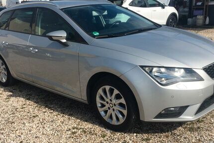 Seat Leon 125.000 km 10.999 € Bonn 53227