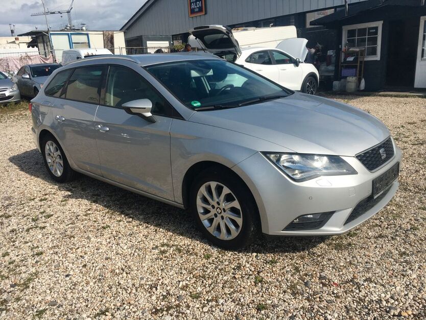 Seat Leon 125.000 km 10.999 € Bonn 53227