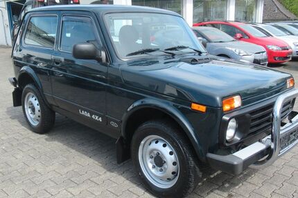 Lada Niva 48.227 km 10.999 &euro; Hennef 53773