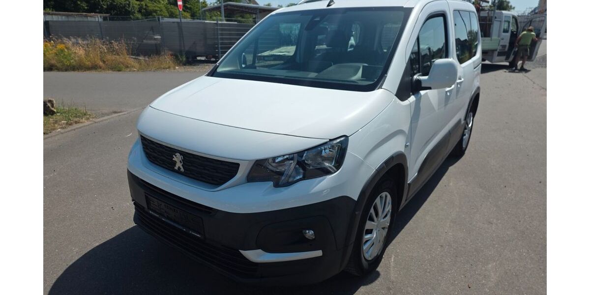 Peugeot Rifter 120.000 km 8.950 &euro; Köln 51105