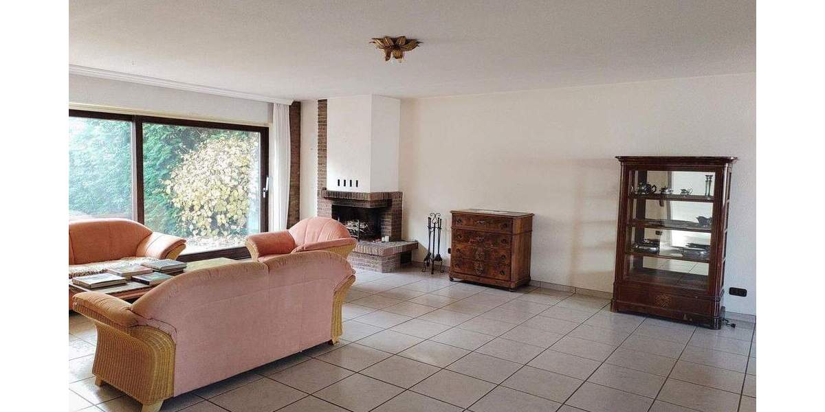 Reihenmittelhaus Bonn Muffendorf - 7 Zimmer, 220 m&sup2;, 695.000&euro; | Angebot:25747696