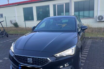Seat Leon 57.600 km 22.999 &euro; Eitorf 53783