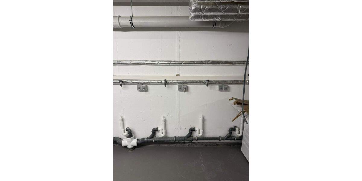 Etagenwohnung Siegburg Kaldauen - 2 Zimmer, 82 m&sup2;, 1.200&euro; | Angebot:24791775