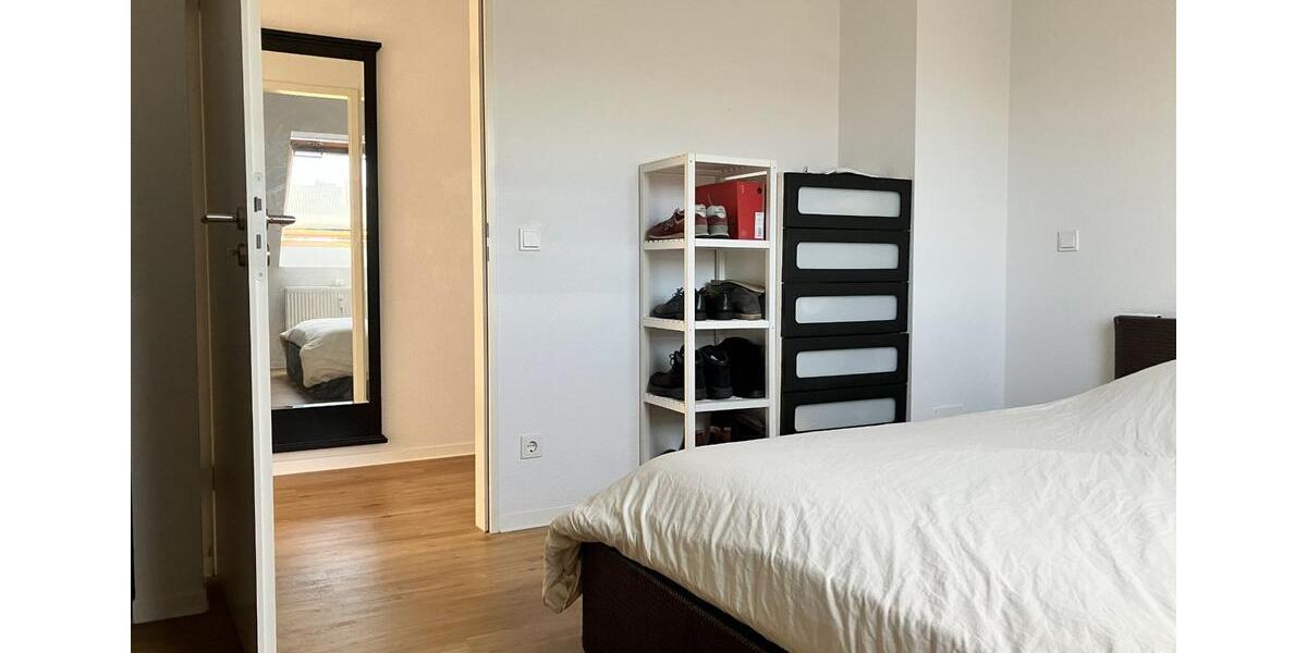 Dachgeschoßwohnung Köln Rodenkirchen - 2 Zimmer, 52 m&sup2;, 981&euro; | Angebot:24814563