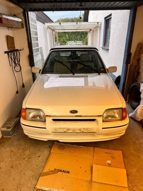Ford Escort 127.000 km 2.200 € Wachtberg 53343