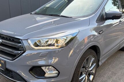 Ford Kuga 111.500 km 16.900 &euro; Köln 51061