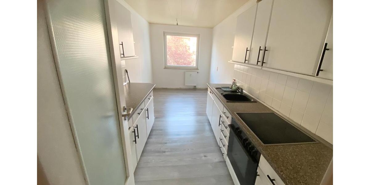 Etagenwohnung Bonn Hardtberg - 3 Zimmer, 85 m&sup2;, 1.462&euro; | Angebot:25871359