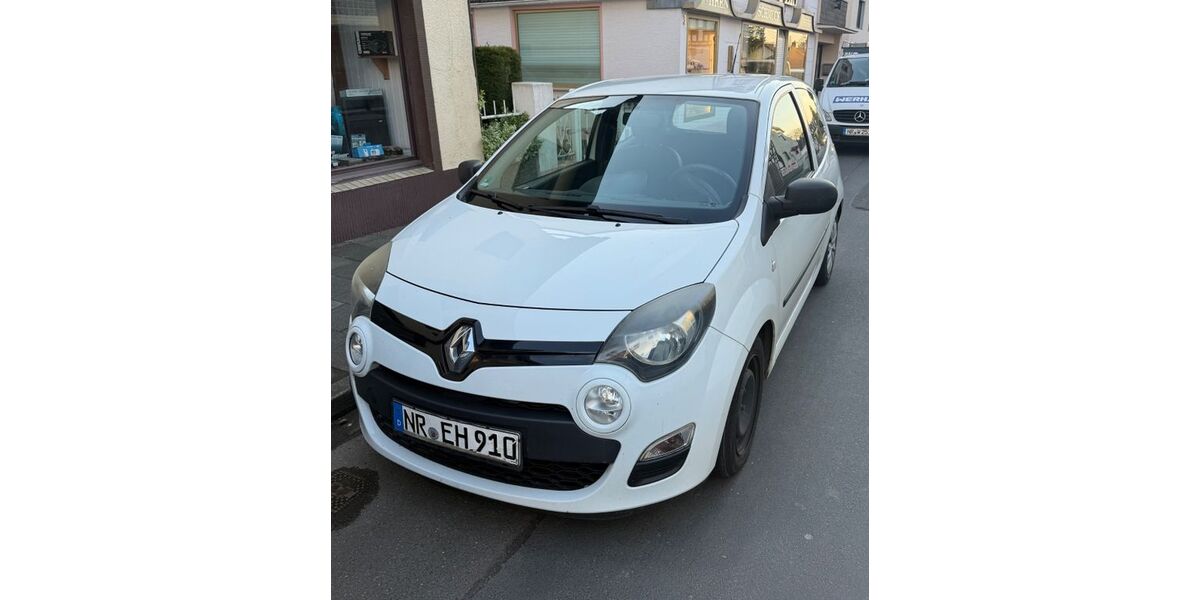 Renault Twingo 156.000 km 2.199 &euro; Asbach 53567
