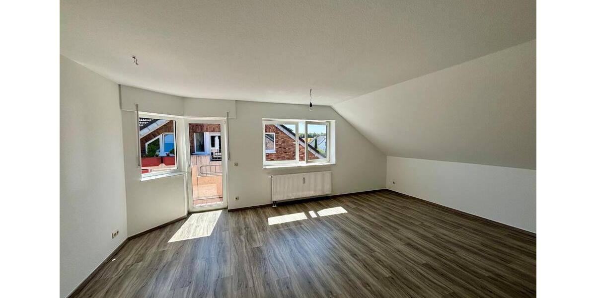 Dachgeschoßwohnung Euskirchen Dom-Esch - 2 Zimmer, 65 m&sup2;, 210.000&euro; | Angebot:27168874