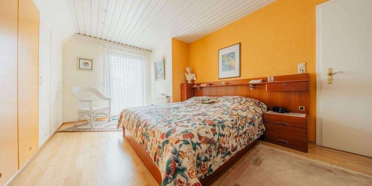 Einfamilienhaus Bergisch Gladbach Lückerath - 5 Zimmer, 121 m&sup2;, 640.000&euro; | Angebot:25738445