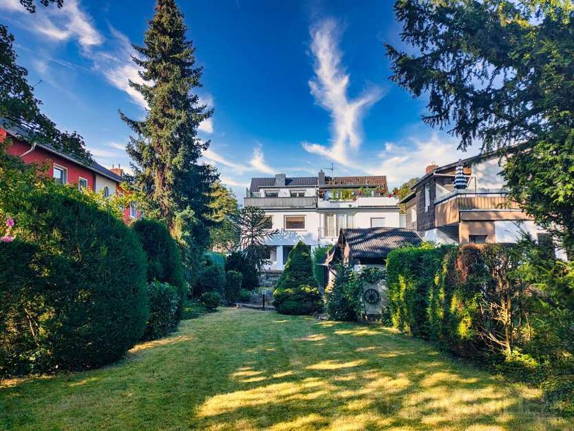Haus zum Kaufen in Bonn 890.000 € 185 m²