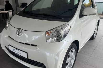 Toyota IQ 121.183 km 6.900 € Bonn 53175