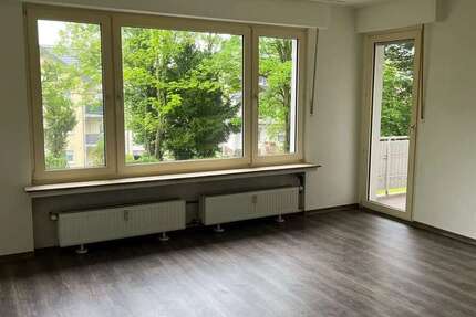 Wohnung Bonn Lengsdorf - 3 Zimmer, 73 m&sup2;, 700&euro; | Angebot:26545201