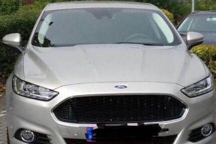 Ford Mondeo 105.300 km 14.300 &euro; Köln 51109