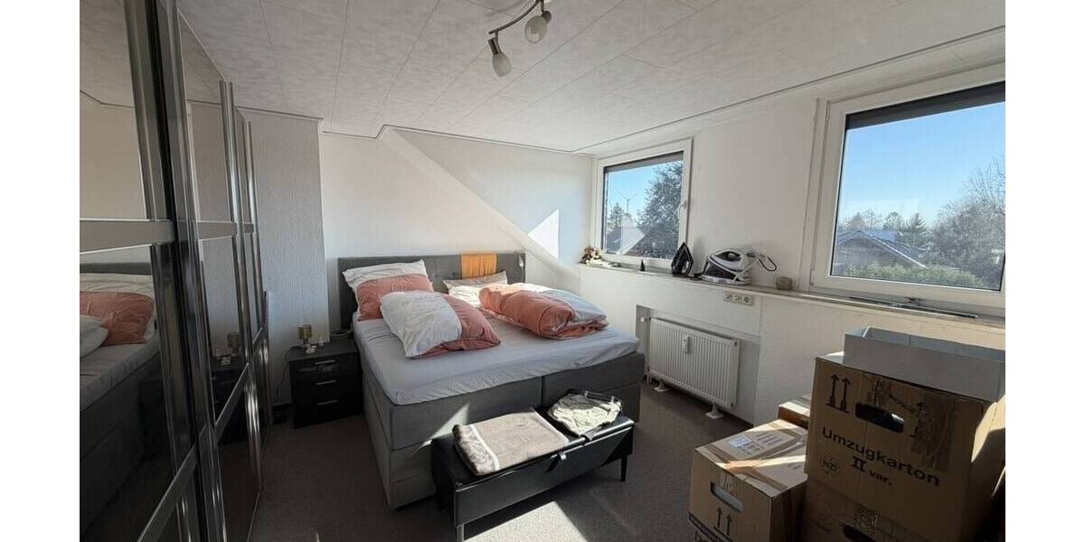 Etagenwohnung Erftstadt Friesheim - 2 Zimmer, 72 m&sup2;, 180.000&euro; | Angebot:26455370