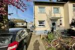 Gepflegt & zentral: Ihr Haus mit Garage & ausgebautem Dachgeschoss! 4 zimmer
