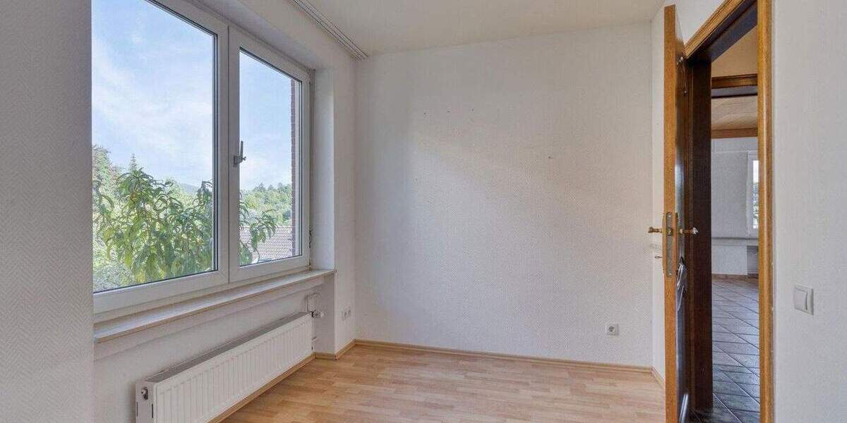 Einfamilienhaus Wachtberg Niederbachem Niederbachem - 6 Zimmer, 206 m&sup2;, 680.000&euro; | Angebot:25781559