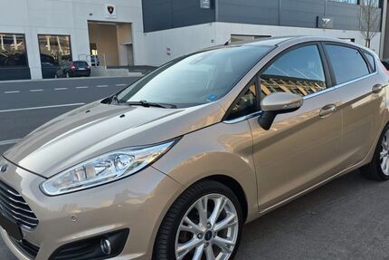 Ford Fiesta 108.000 km 7.400 &euro; Köln 50827
