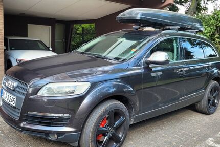 Audi Q7 177.000 km 9.400 &euro; Bonn 53117