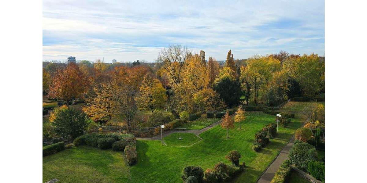 Etagenwohnung Köln Westhoven - 3 Zimmer, 96 m&sup2;, 1.400&euro; | Angebot:24702074