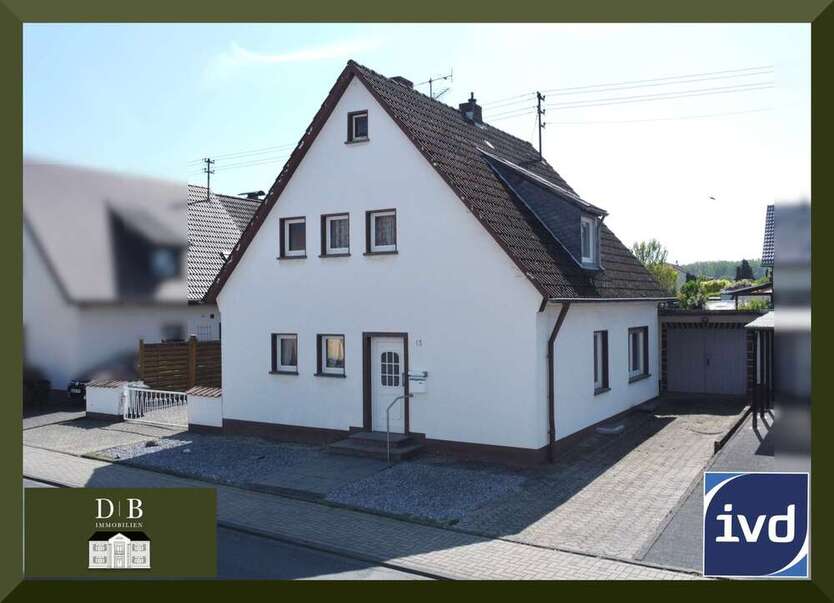 Haus zum Kaufen in Niederkassel Rheidt 399.990 € 100 m²