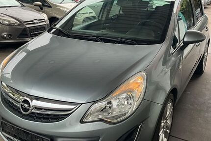 Opel Corsa 145.000 km 3.190 &euro; koeln 51105