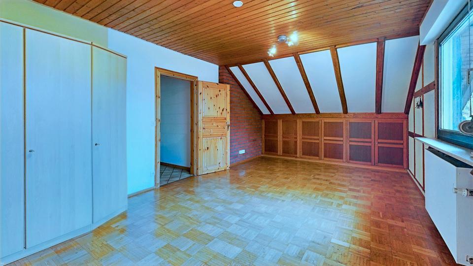 Einfamilienhaus Alfter - 8 Zimmer, 220 m&sup2;, 2.500&euro; | Angebot:26084659