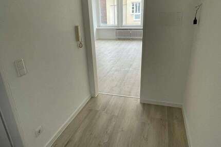 Wohnung Bonn-Bad Godesberg Bad Godesberg - 1 Zimmer, 31 m&sup2;, 800&euro; | Angebot:27008679